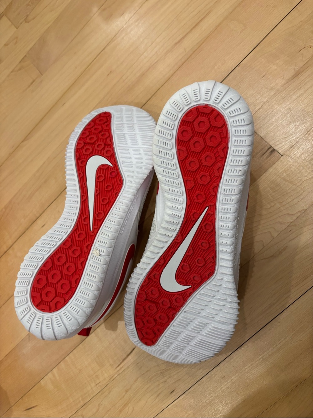 NWT Nike volleyball indoor court shoes - W Nike Zoom Hyperace 2 - Picture 2 of 5